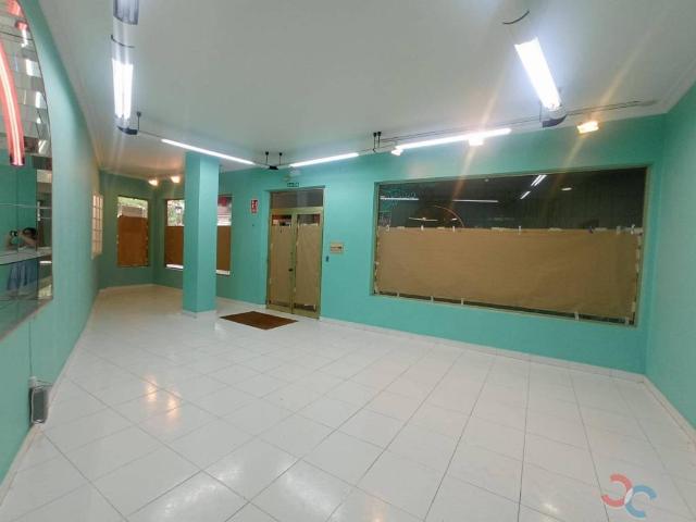 Local Comercial en venta en Marín