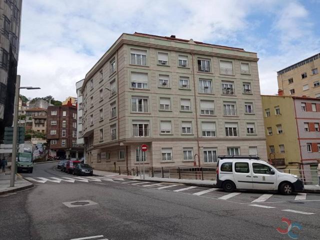 Local Comercial en venta en Marín