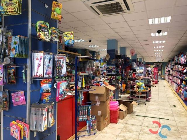 Local Comercial en venta en Marín