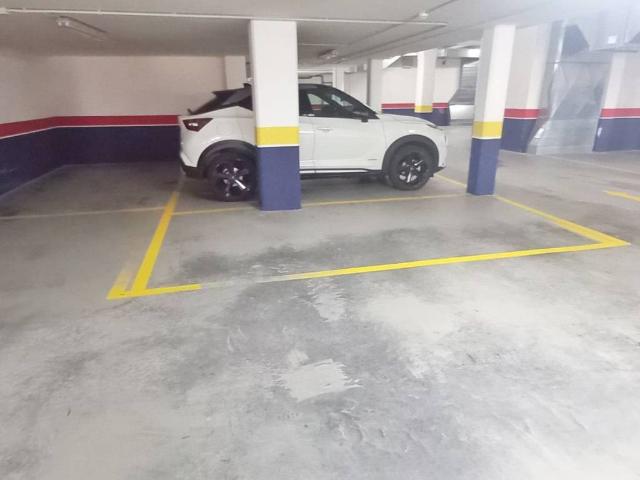 Local Comercial en venta en Marín