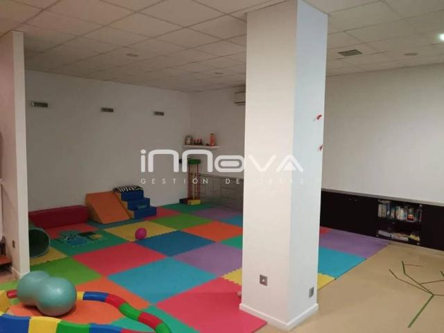 Local Comercial en venta en Marín