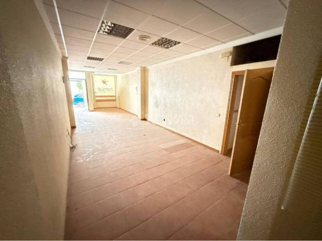 Local Comercial en venta en Martos, Andalucía