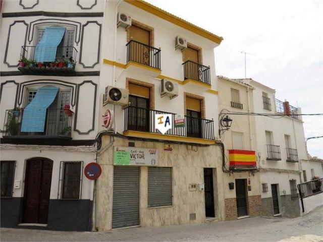 Local Comercial en venta en Martos, Andalucía