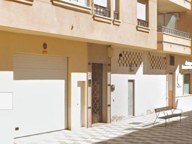 Local Comercial en venta en Martos, Andalucía