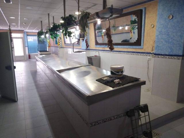 Local Comercial en venta en Martos, Andalucía