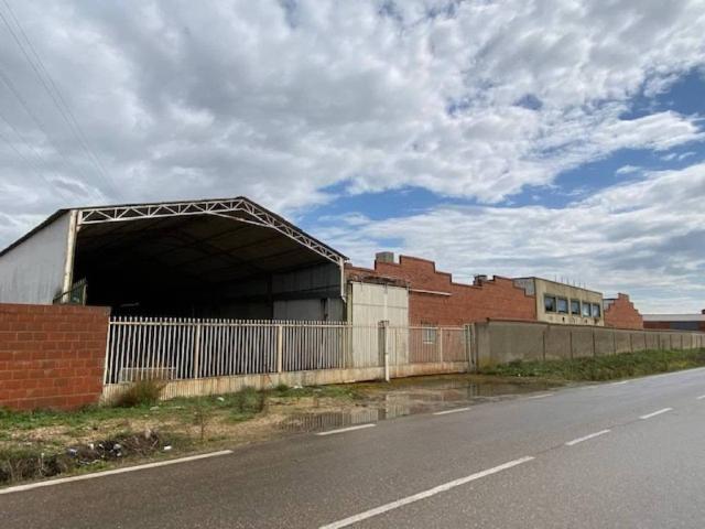 Local Comercial en venta en Polígono Francisco Lobato, Medina Del Campo