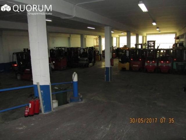 Local Comercial en venta en Medio Cudeyo, Cantabria