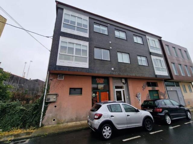 Local Comercial en venta en Melide, Terra de Melide