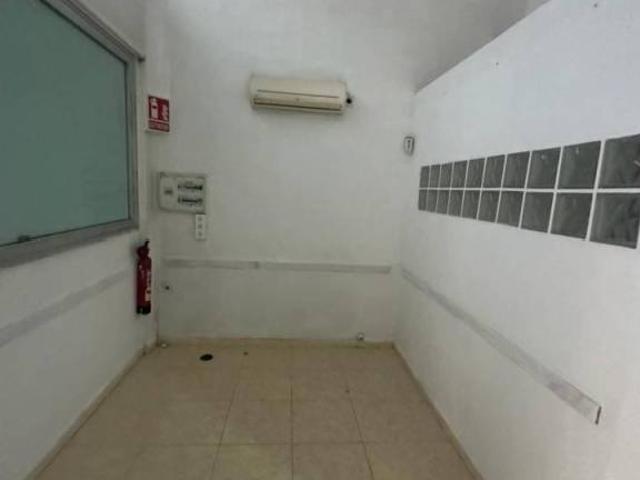 Local Comercial en venta en Melilla