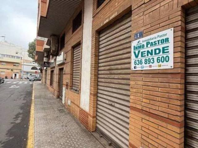 Local Comercial en venta en Melilla