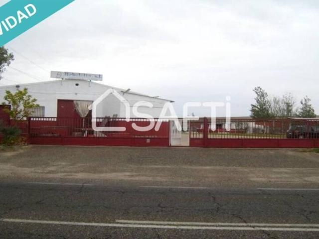Local Comercial en venta en Méntrida