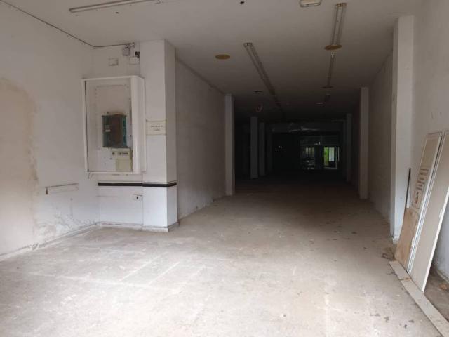 Local Comercial en venta en Mérida, Badajoz