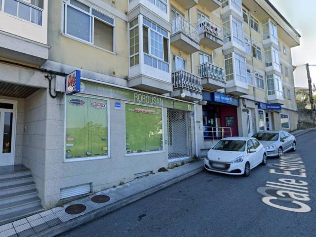 Local Comercial en venta en Mondariz