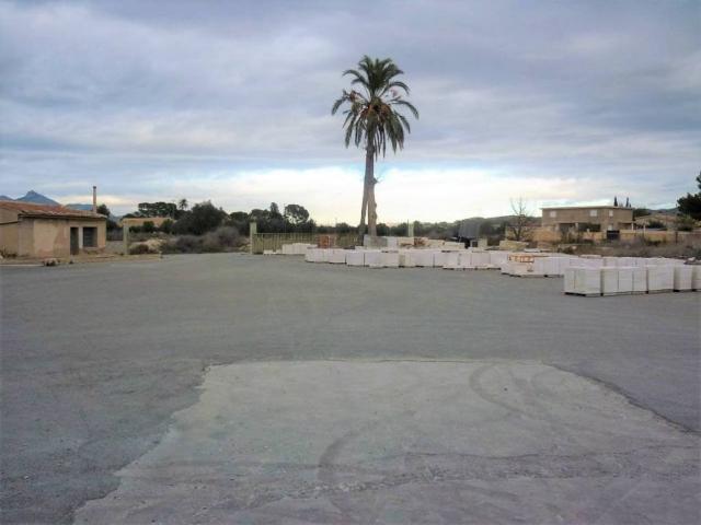 Local Comercial en venta en el Vinalopó Mitjà / El Vinalopó Medio, Valencia