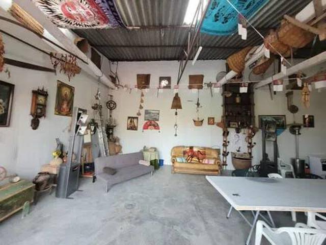 Local Comercial en venta en Montearagón, Castilla-La Mancha