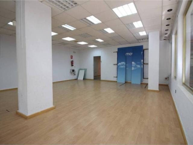 Local Comercial en venta en Montijo, Extremadura