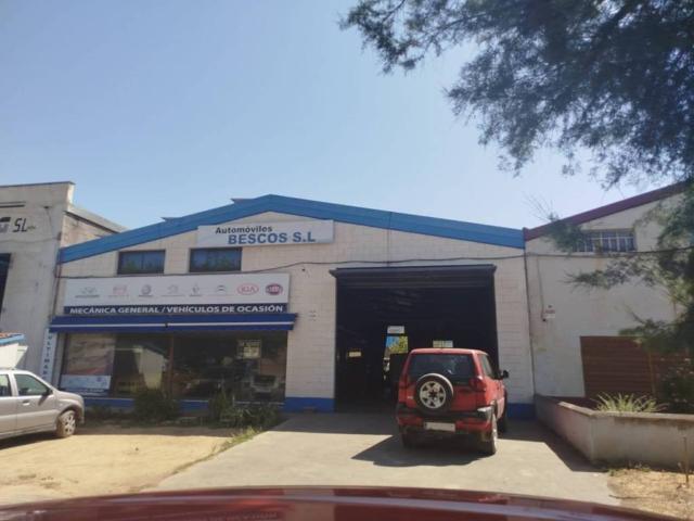Local Comercial en venta en Monzón, Huesca