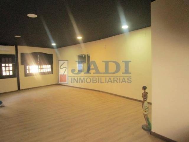 Local Comercial en venta en Moral De Calatrava, Castilla-La Mancha