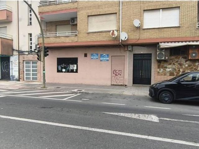 Local Comercial en venta en Moraleja, Extremadura
