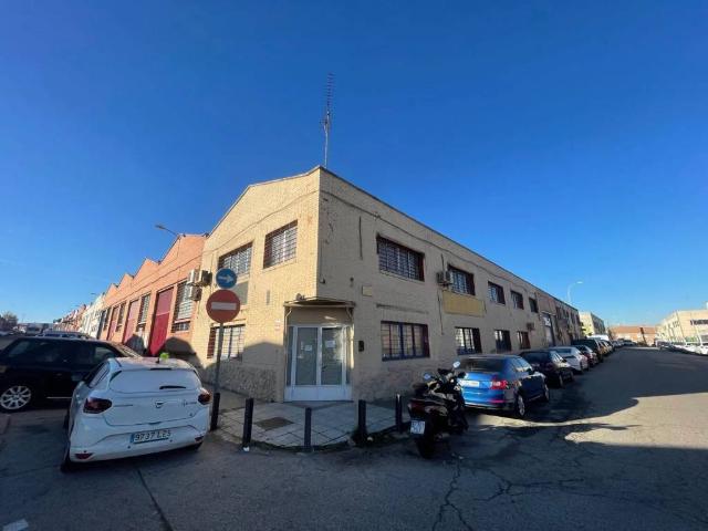 Local Comercial en venta en Moraleja De Enmedio