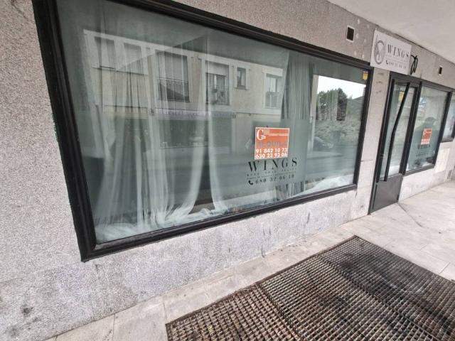 Local Comercial en venta en Moralzarzal, Madrid