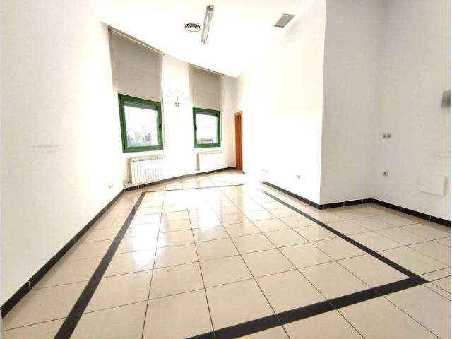 Local Comercial en venta en Moralzarzal, Madrid
