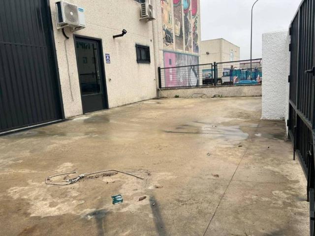 Local Comercial en venta en Moralzarzal, Madrid
