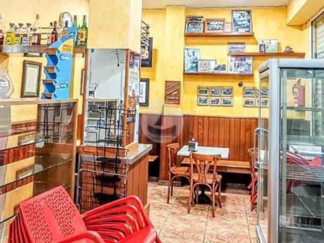Local Comercial en venta en Morcín, Asturias