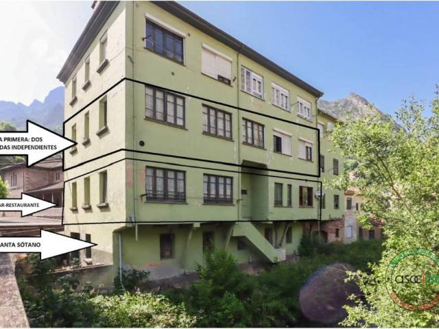 Local Comercial en venta en Morcín, Asturias