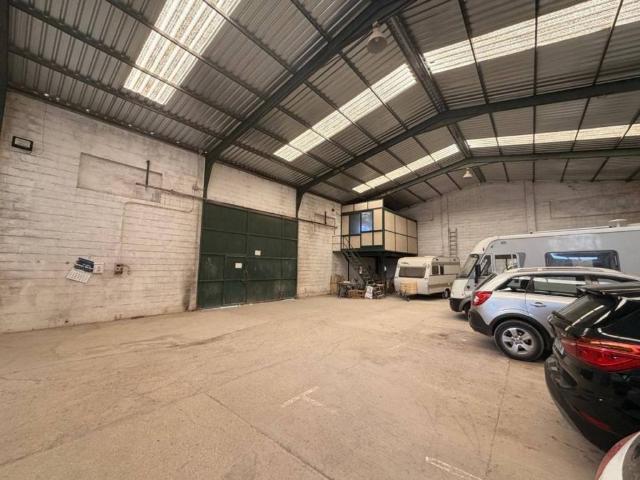 Local Comercial en venta en Morón De La Frontera, Andalucía