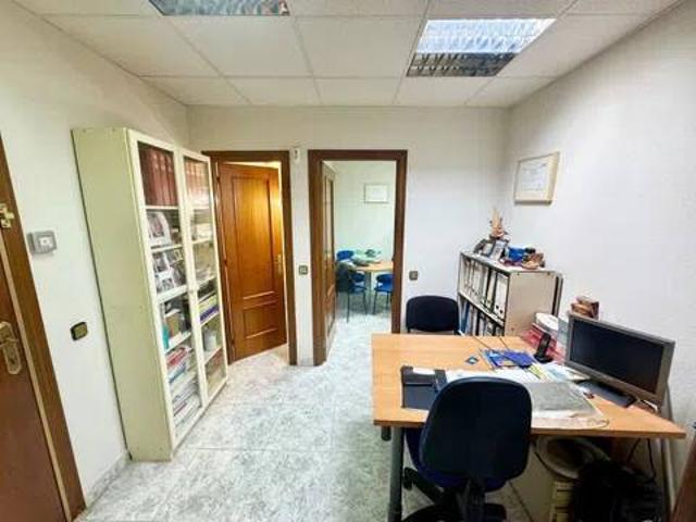 Local Comercial en venta en Parque Vosa, Móstoles
