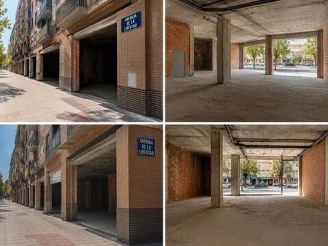 Local Comercial en venta en Parque Vosa, Móstoles