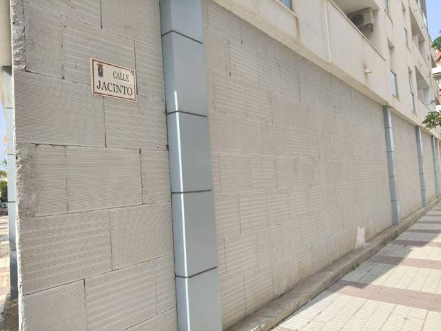 Local Comercial en venta en Calahonda, Comarca de la Costa Granadina