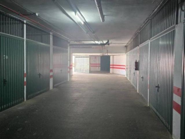 Local Comercial en venta en Calahonda, Comarca de la Costa Granadina