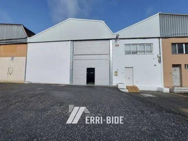 Local Comercial en venta en Mungia, Guipúzcoa
