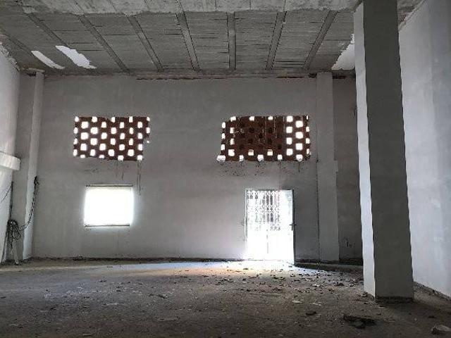 Local Comercial en venta en el Comtat, Valencia