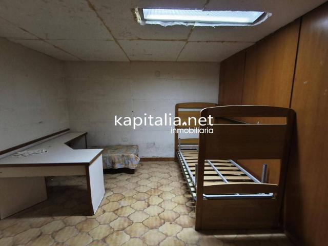 Local Comercial en venta en el Comtat, Valencia