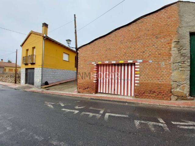 Local Comercial en venta en Muñana, Castilla y León