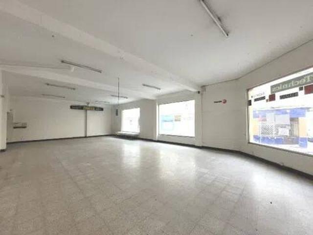 Local Comercial en venta en Narón, Ferrol
