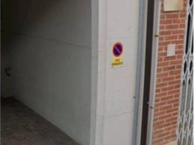 Local Comercial en venta en Nava Del Rey, Castilla y León