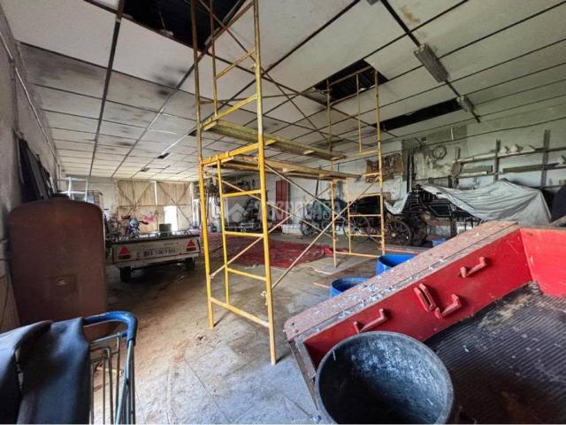 Local Comercial en venta en Nava Del Rey, Castilla y León