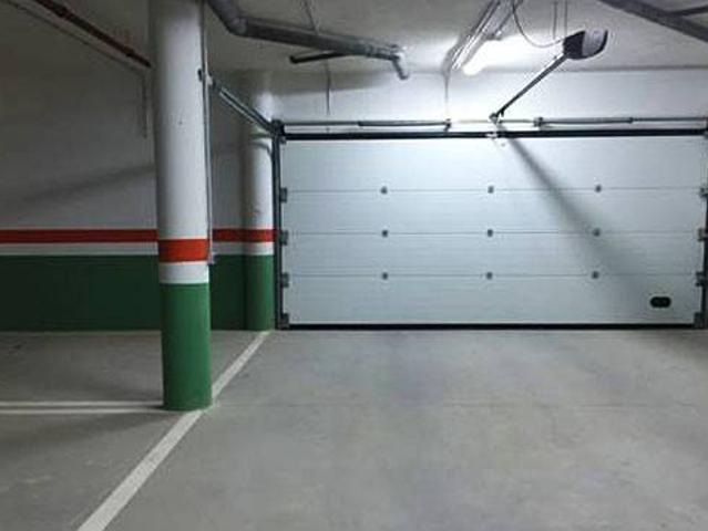 Local Comercial en venta en Navalcán, Castilla-La Mancha