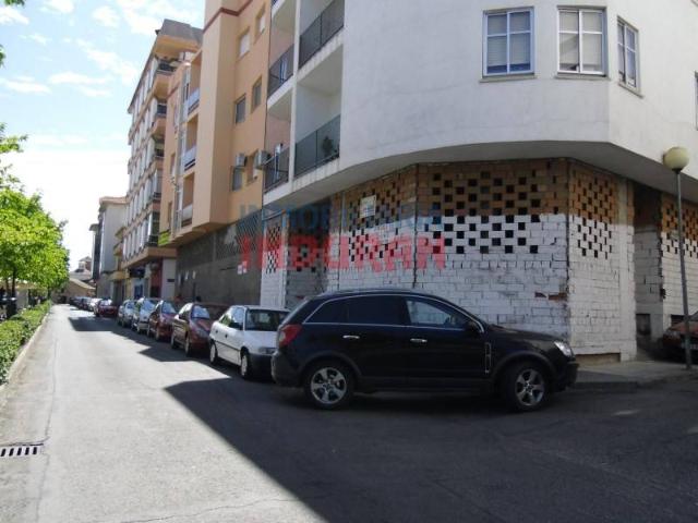 Local Comercial en venta en Navalmoral De La Mata, Extremadura