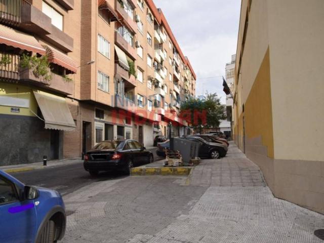 Local Comercial en venta en Navalmoral De La Mata, Extremadura