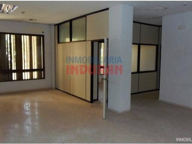 Local Comercial en venta en Navalmoral De La Mata, Extremadura