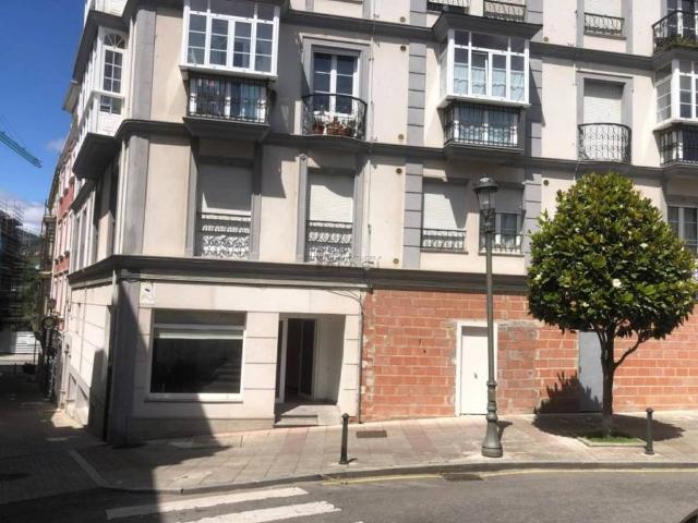 Local Comercial en venta en Navia, Asturias
