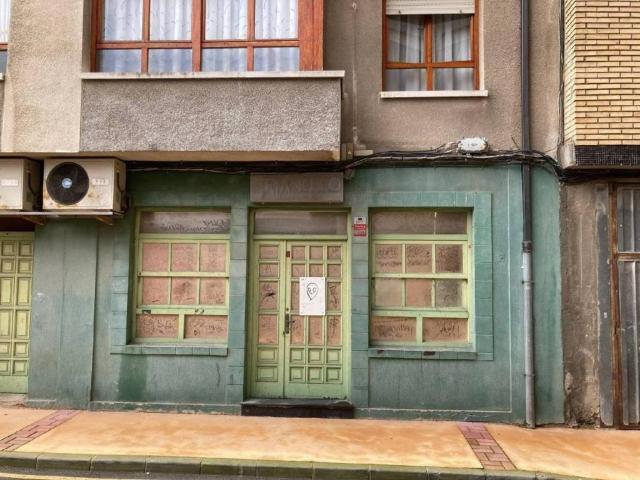 Local Comercial en venta en Navia, Asturias