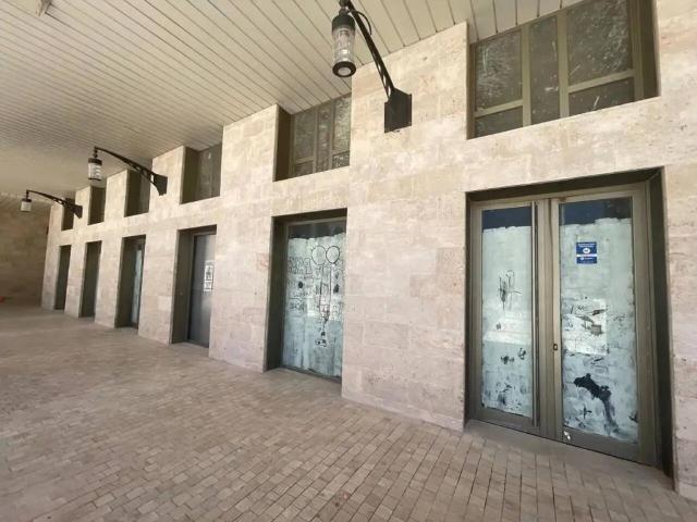 Local Comercial en venta en Noblejas, Castilla-La Mancha