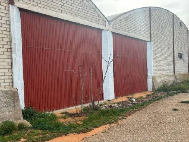 Local Comercial en venta en Noez, Castilla-La Mancha
