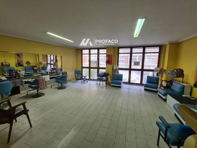 Local Comercial en venta en O Carballiño, Galicia